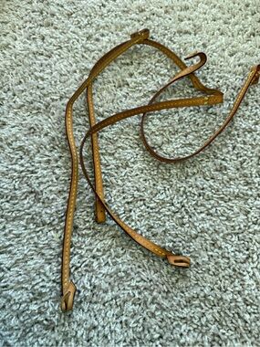 - Louis Vuitton pochette strap